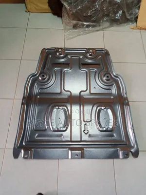 Mercedes-Benz B180 and A180. Steel Engine Sump Guard