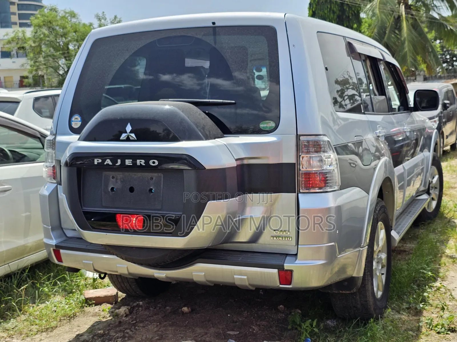 Mitsubishi Pajero 2019 Silver