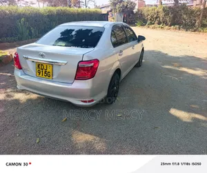 Toyota Axio 2015 Silver