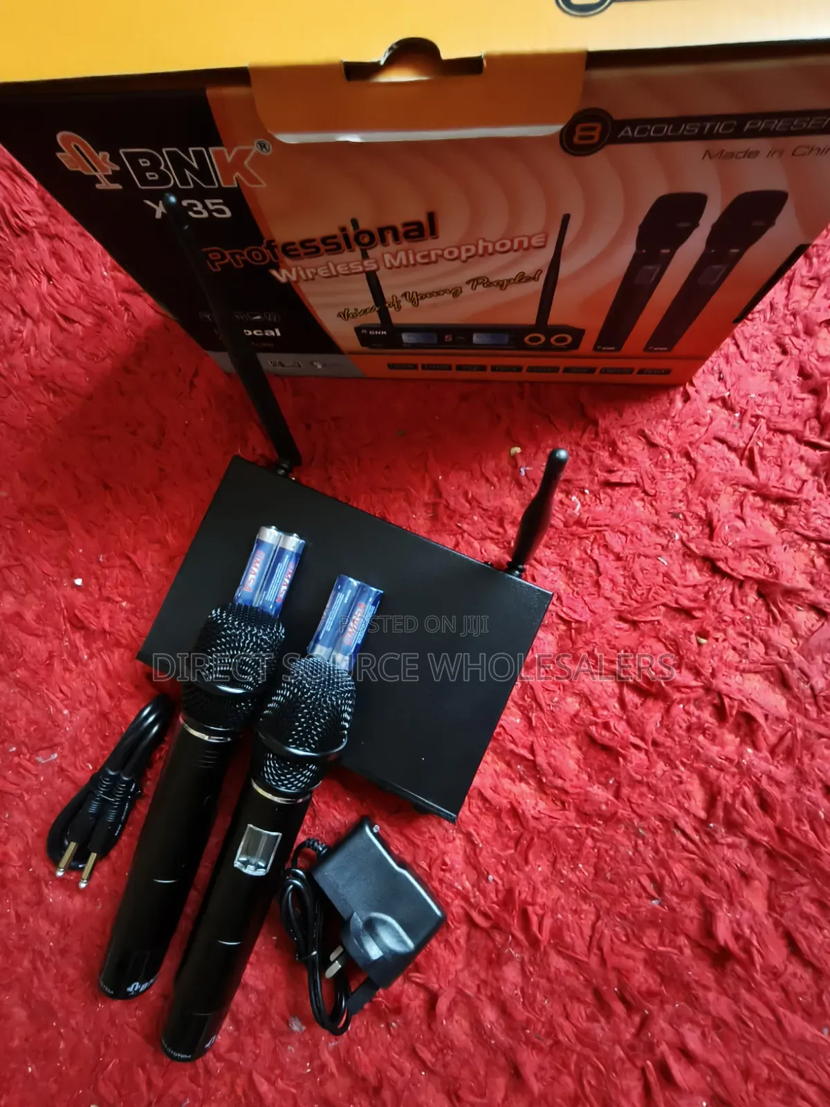 BNK X35 Professional UHF Dual Mic Set