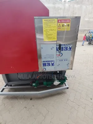 Heavy Duty Castor Wheels Carpet Cleaning Machine Sunshine Italy