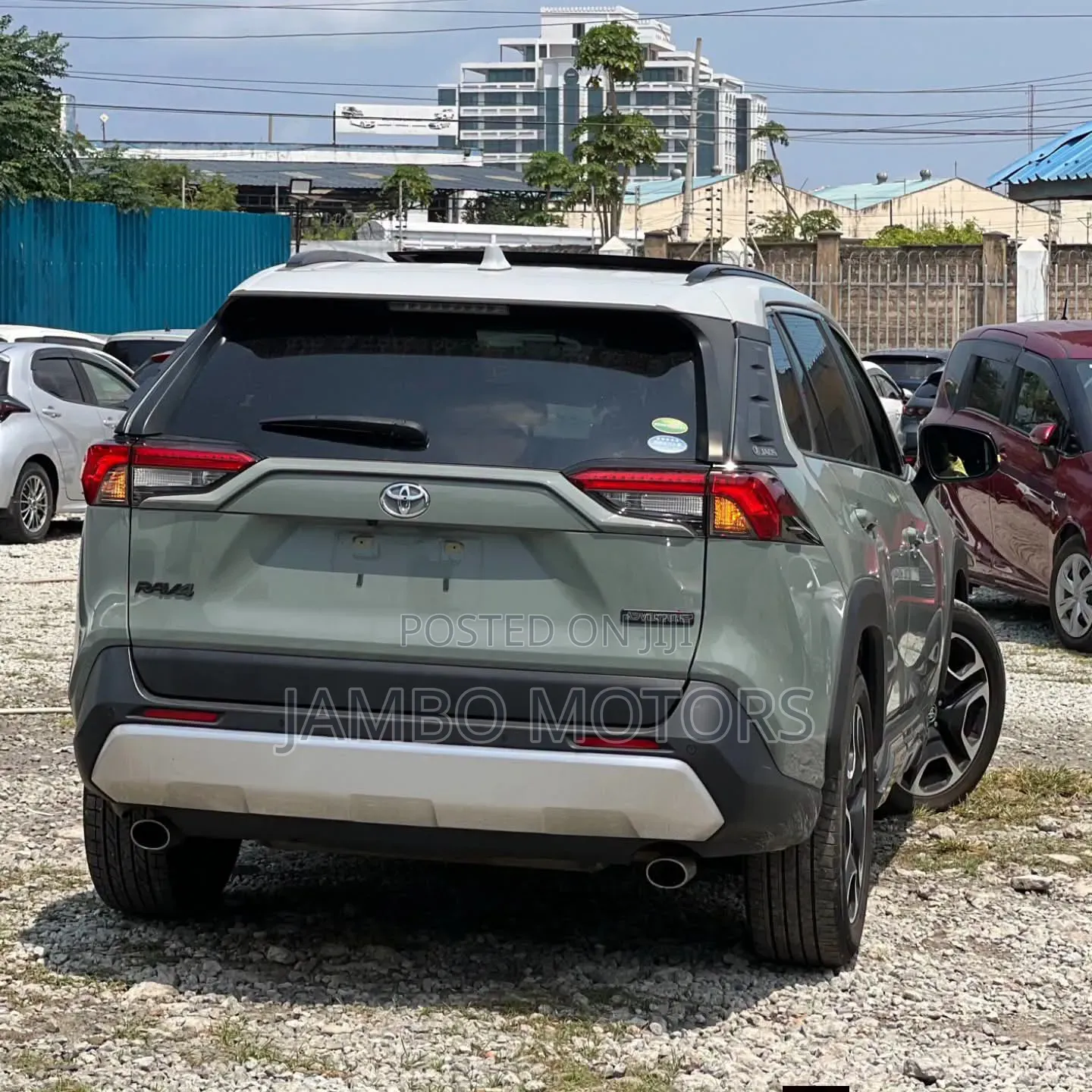 Toyota RAV4 Adventure 2021 Green