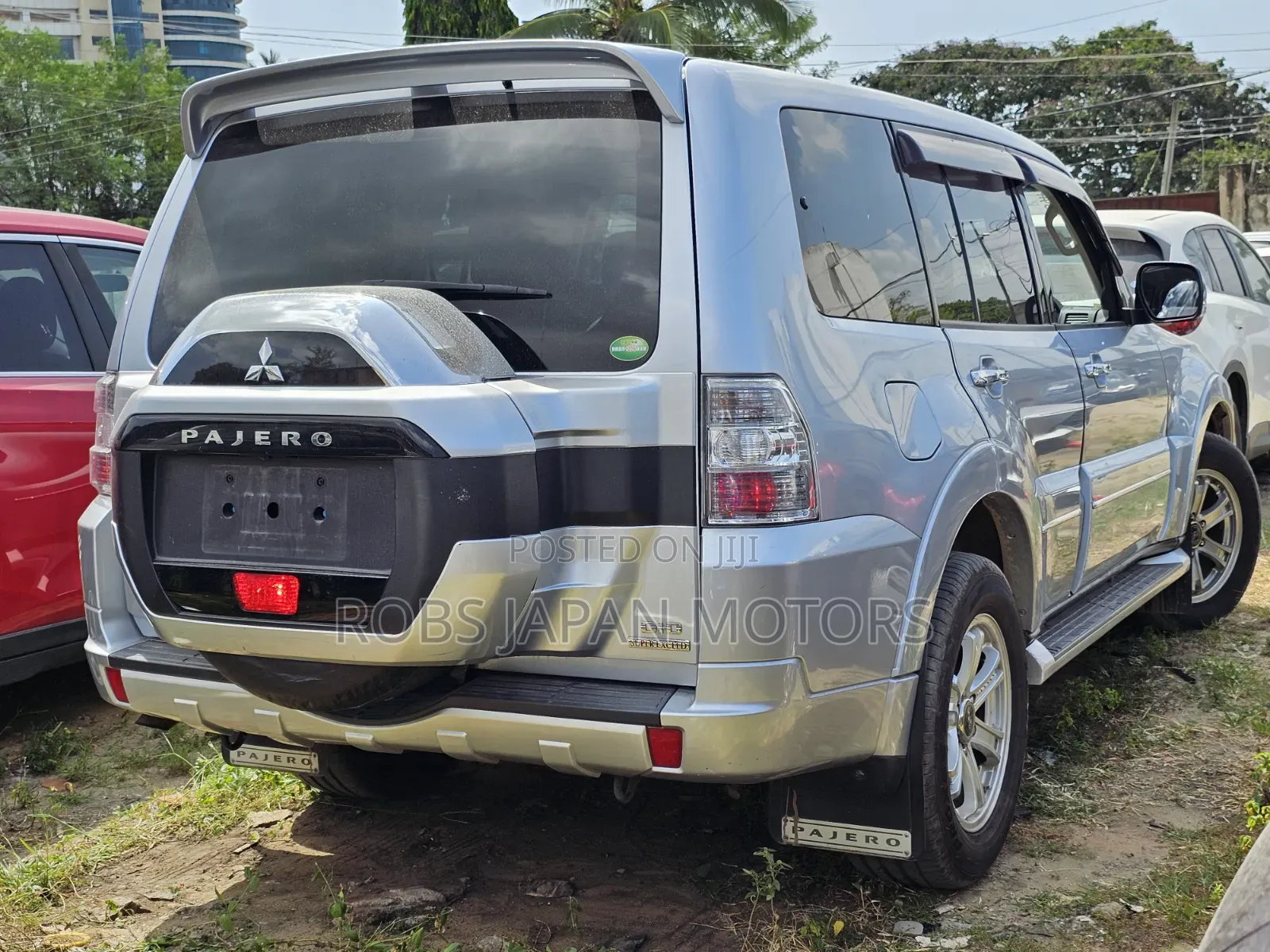 Mitsubishi Pajero 2019 Gray