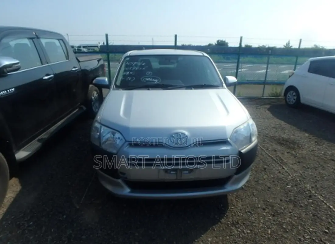 Toyota Probox 2021 Silver
