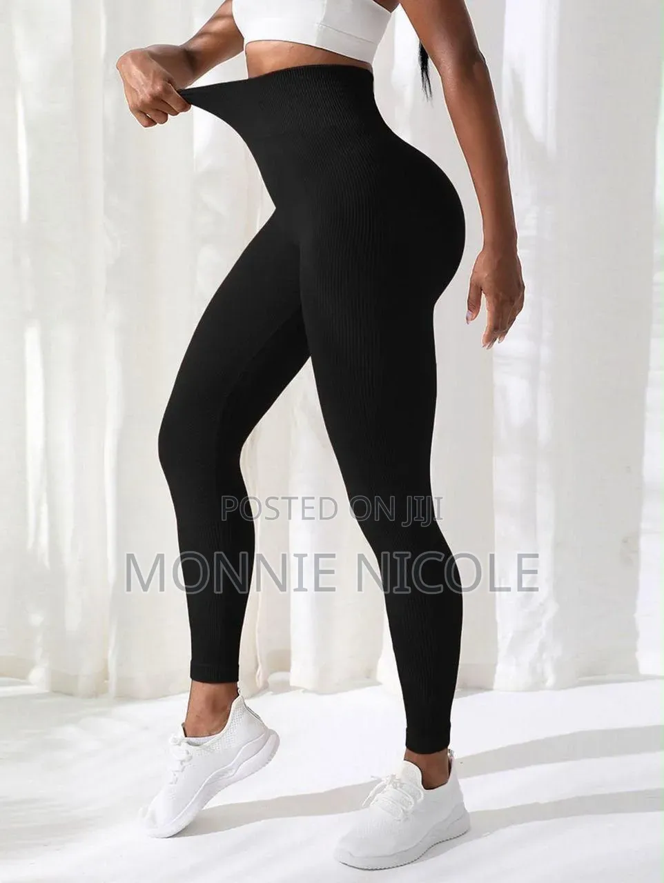 Women's Stretchy High- Waisted Leggings 👌