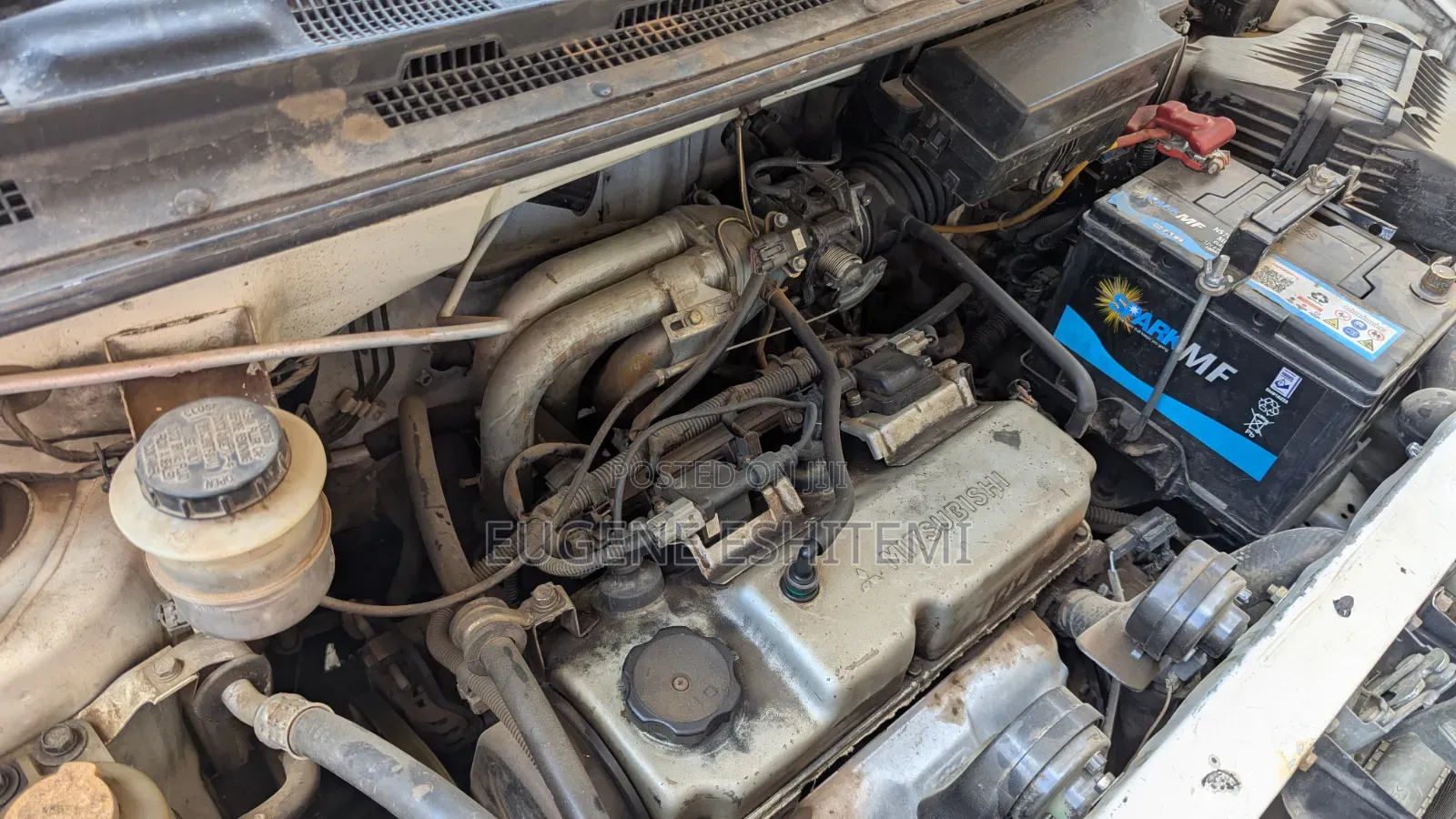 Mitsubishi Dingo 2002 White