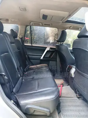 Toyota Land Cruiser Prado 3.0 D-4D 5dr 2009 Silver