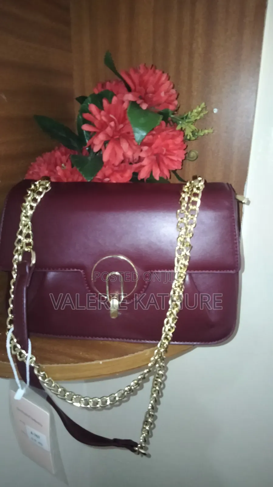 Sassy,Elegant New Handbags on Budget