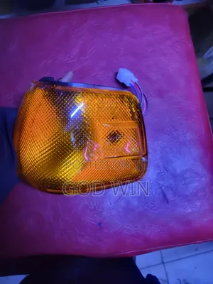 Corner Lamp B12