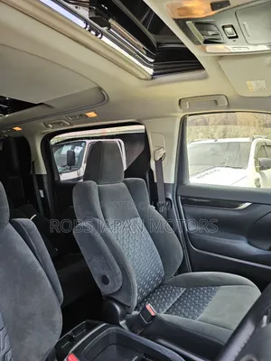 Toyota Alphard 2018 Black