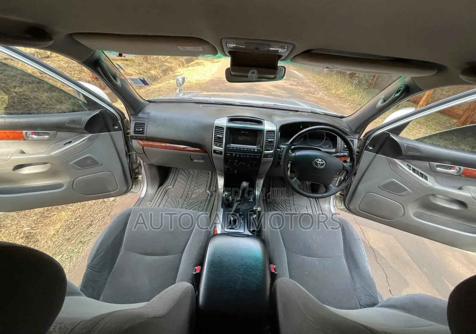 Toyota Land Cruiser Prado 2004 Silver