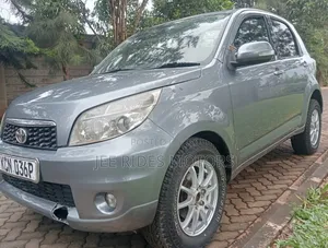 Toyota Rush 2010 Gray