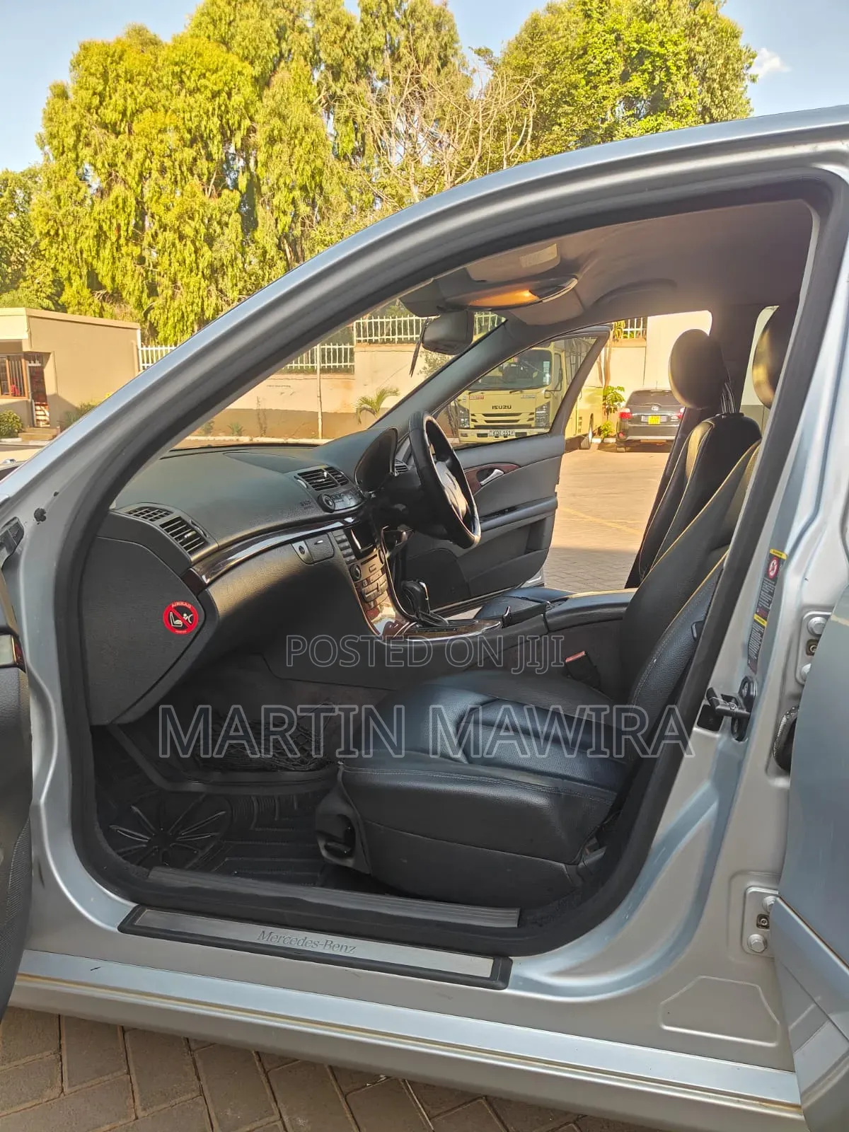 Mercedes-Benz E200 2023 Silver