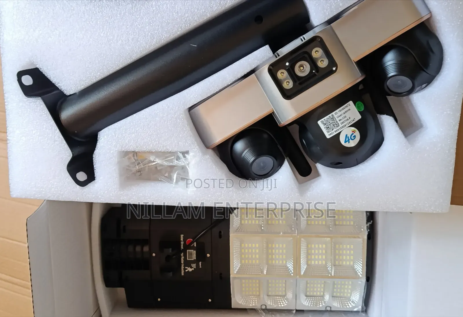 2-in-1 Solar Street Light With AI Triple Lens Solar Camera