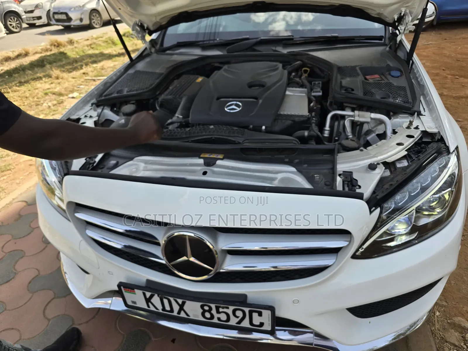 Mercedes-Benz C200 2018 White