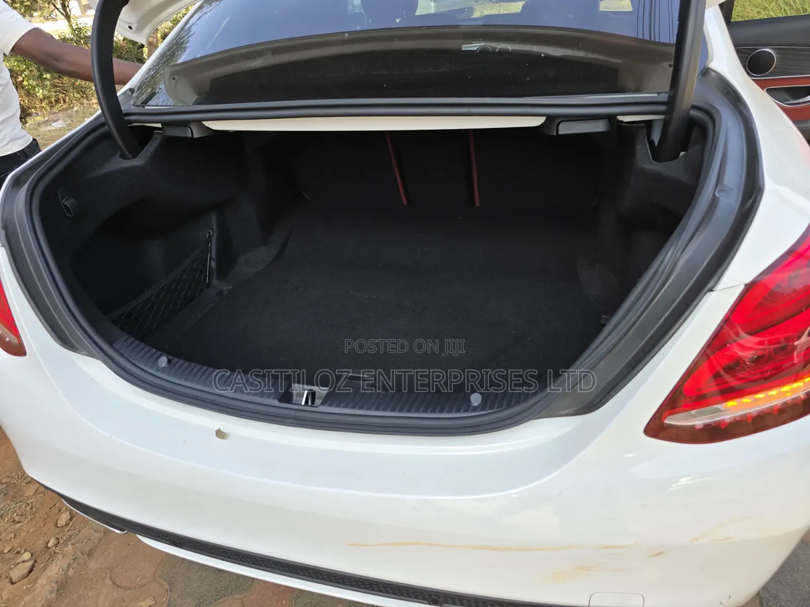 Mercedes-Benz C200 2018 White