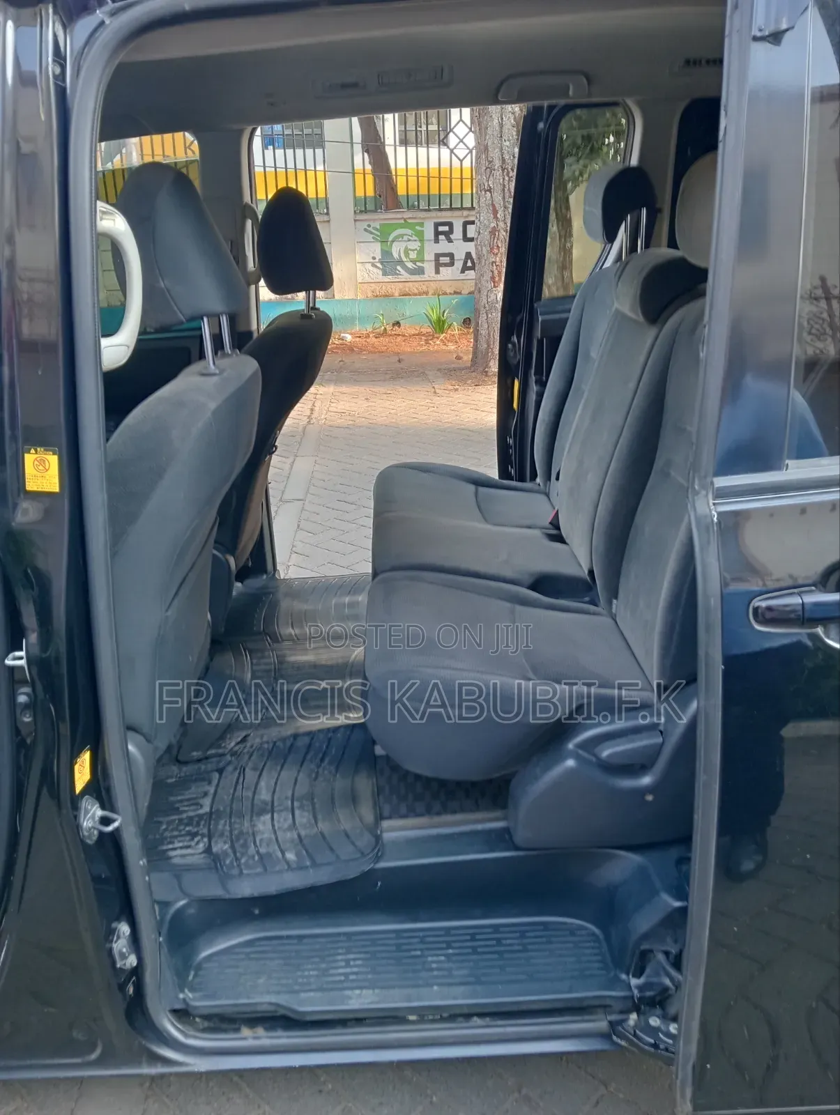 Toyota Voxy 2014 Black