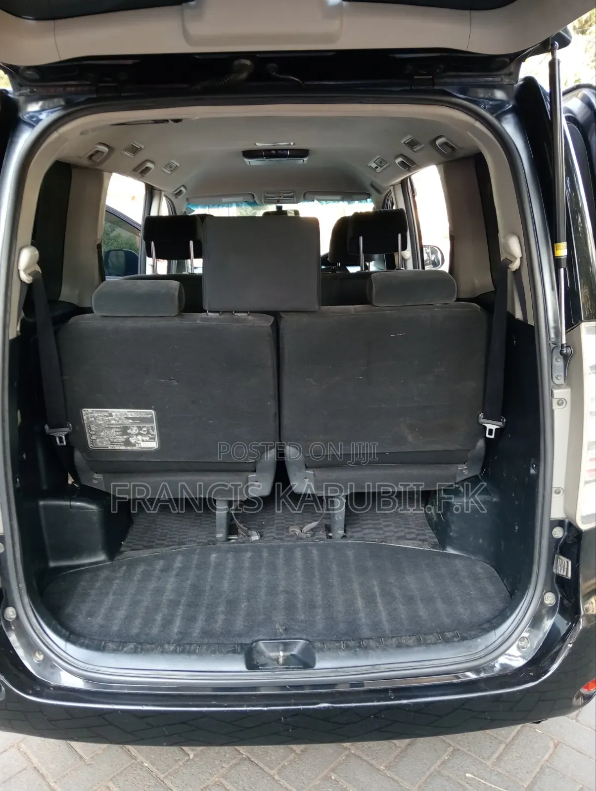 Toyota Voxy 2014 Black