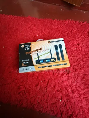 BNK X35 Wireless Microphone – Church & Conference Mic
