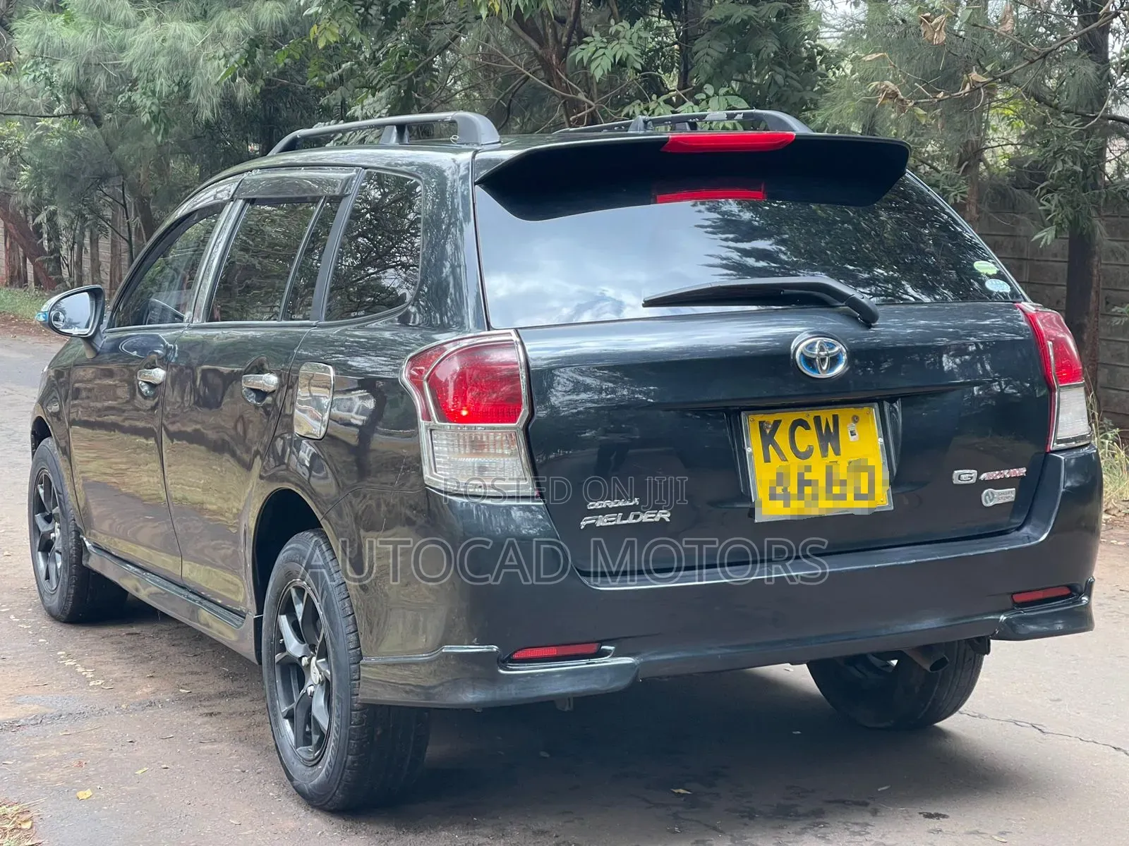 Toyota Corolla Fielder 2013 Black