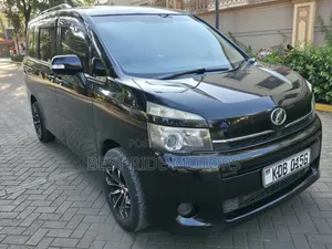 Toyota Voxy 2014 Black