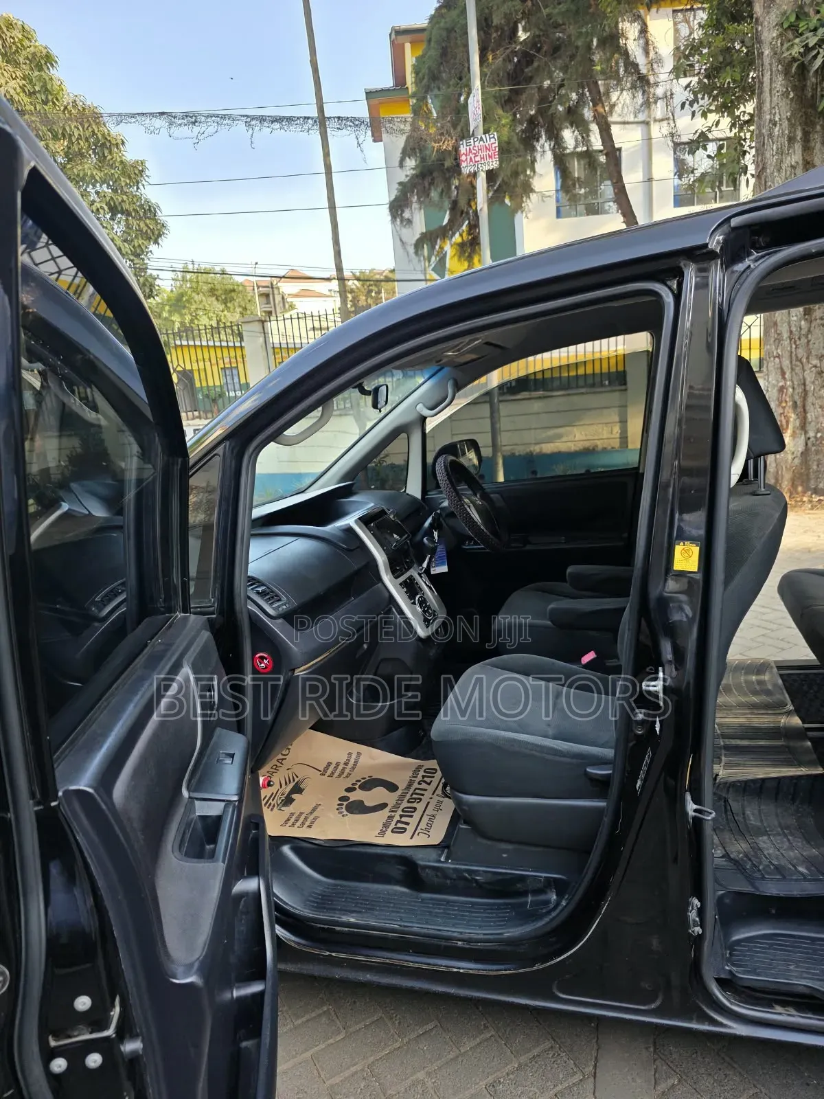 Toyota Voxy 2014 Black