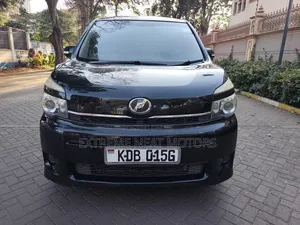 Toyota Voxy 2014 Black