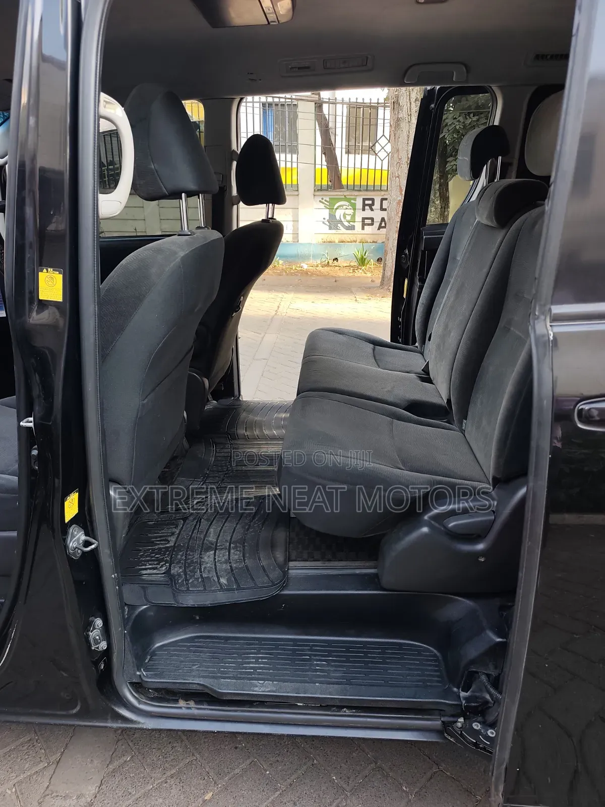 Toyota Voxy 2014 Black