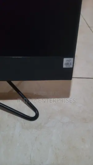 Desktop Computer HP 200 G4 22 All-in-One 16GB Intel Core i5 SSD 512GB