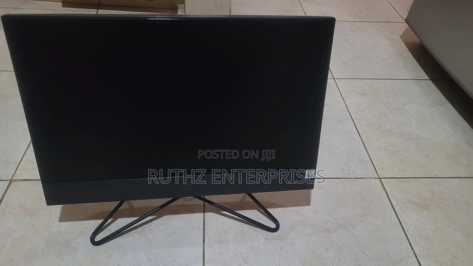 Desktop Computer HP 200 G4 22 All-in-One 16GB Intel Core i5 SSD 512GB