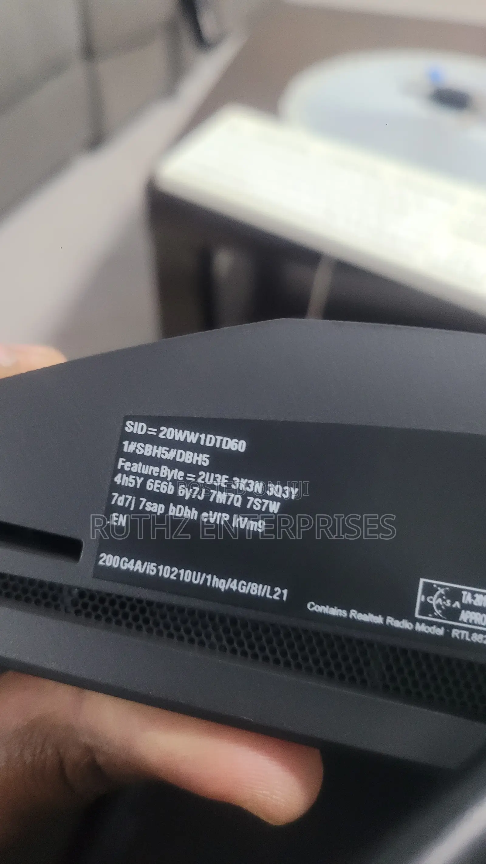 Desktop Computer HP 200 G4 22 All-in-One 16GB Intel Core i5 SSD 512GB