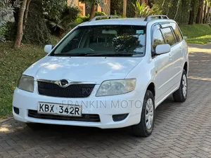 Toyota Corolla Fielder 2005 White