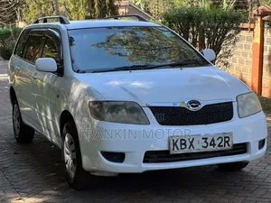 Toyota Corolla Fielder 2005 White