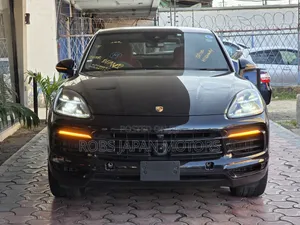 Porsche Cayenne 2020 Black