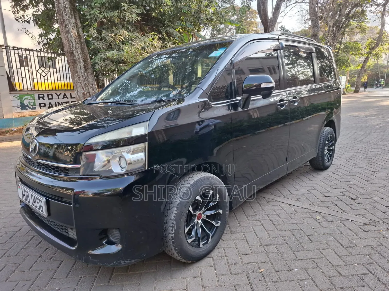 Toyota Voxy 2014 Black