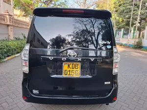 Toyota Voxy 2014 Black