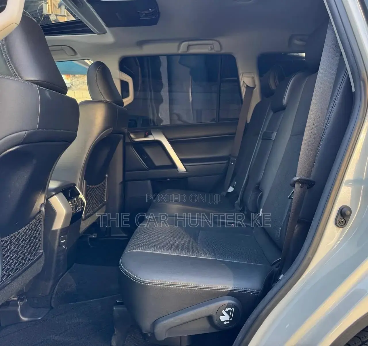 Toyota Land Cruiser Prado 2.8 2022 White