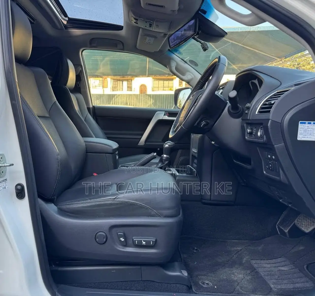 Toyota Land Cruiser Prado 2.8 2022 White