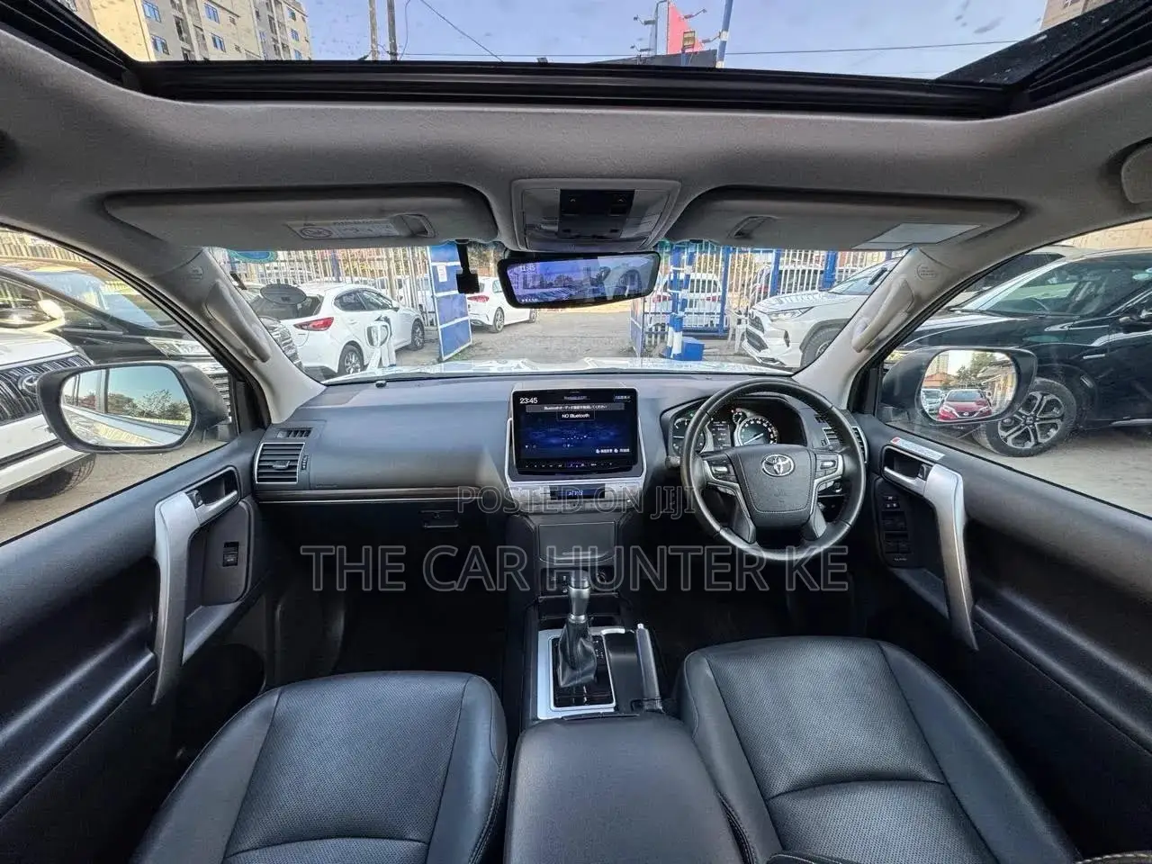 Toyota Land Cruiser Prado 2.8 2022 White