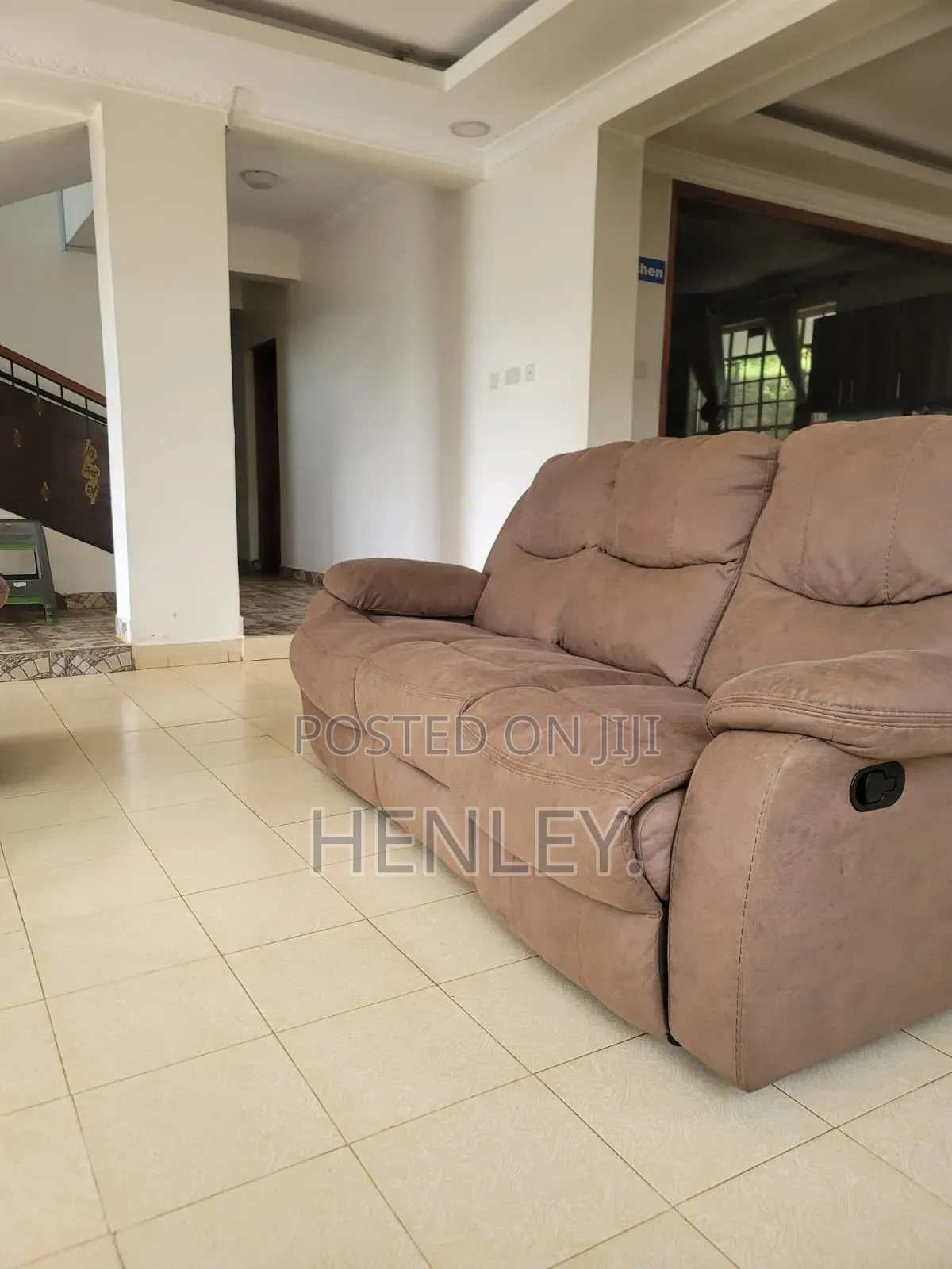 Hotel,guest House/ Restaurant and 1.25 Acres