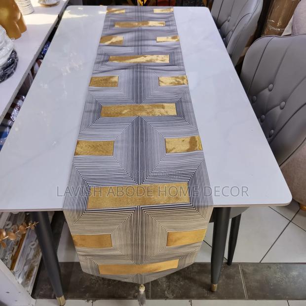 Black & Gold Decorative Table Runner – 230cm Elegant Table Décor - thumbnail 4