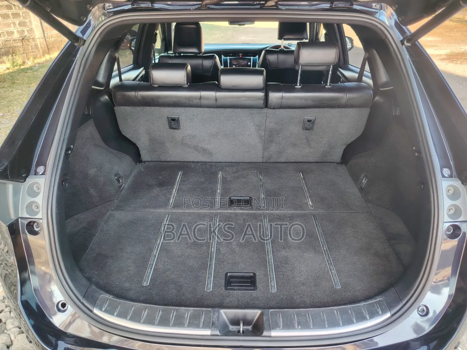 Toyota Harrier 2014