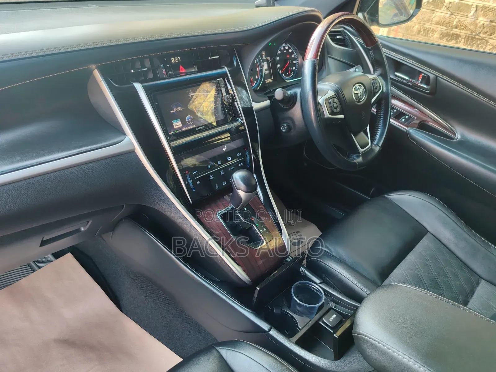 Toyota Harrier 2014