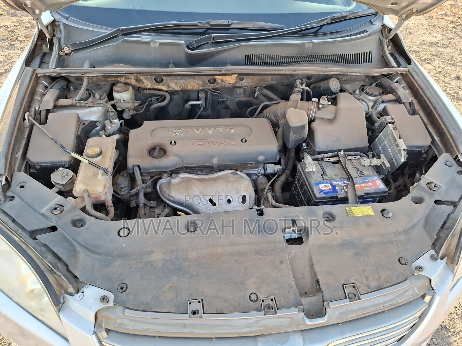 Toyota Vanguard 2012 Silver