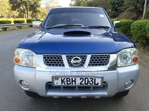 Nissan Hardbody 2005 Blue