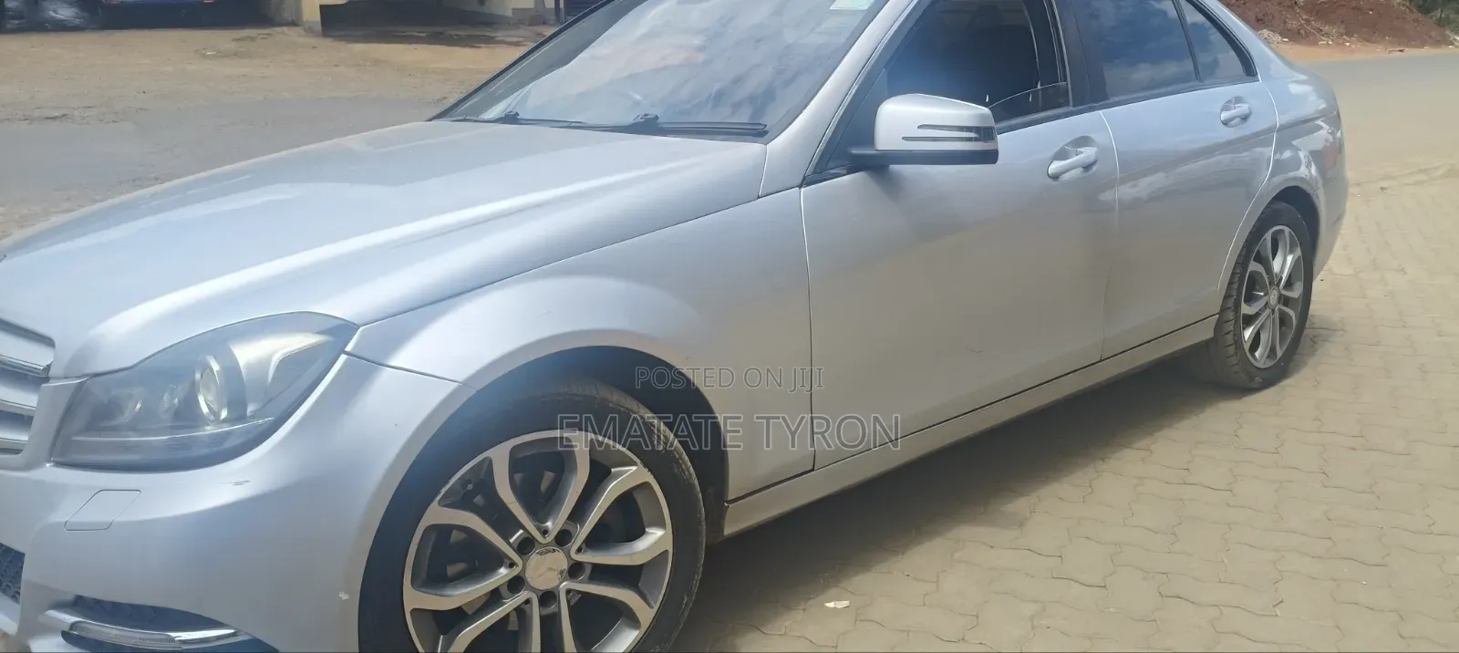 Mercedes-Benz C200 2012 Silver