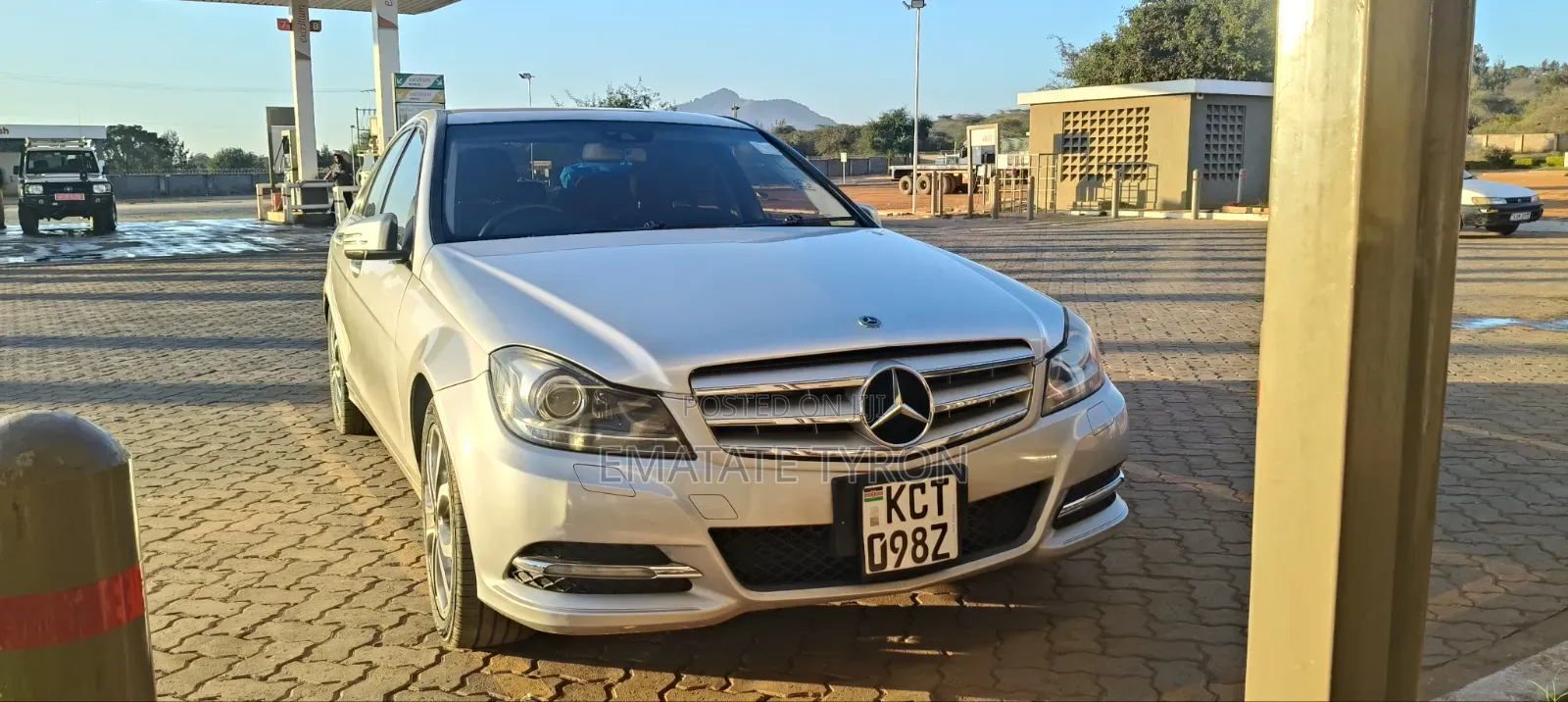 Mercedes-Benz C200 2012 Silver