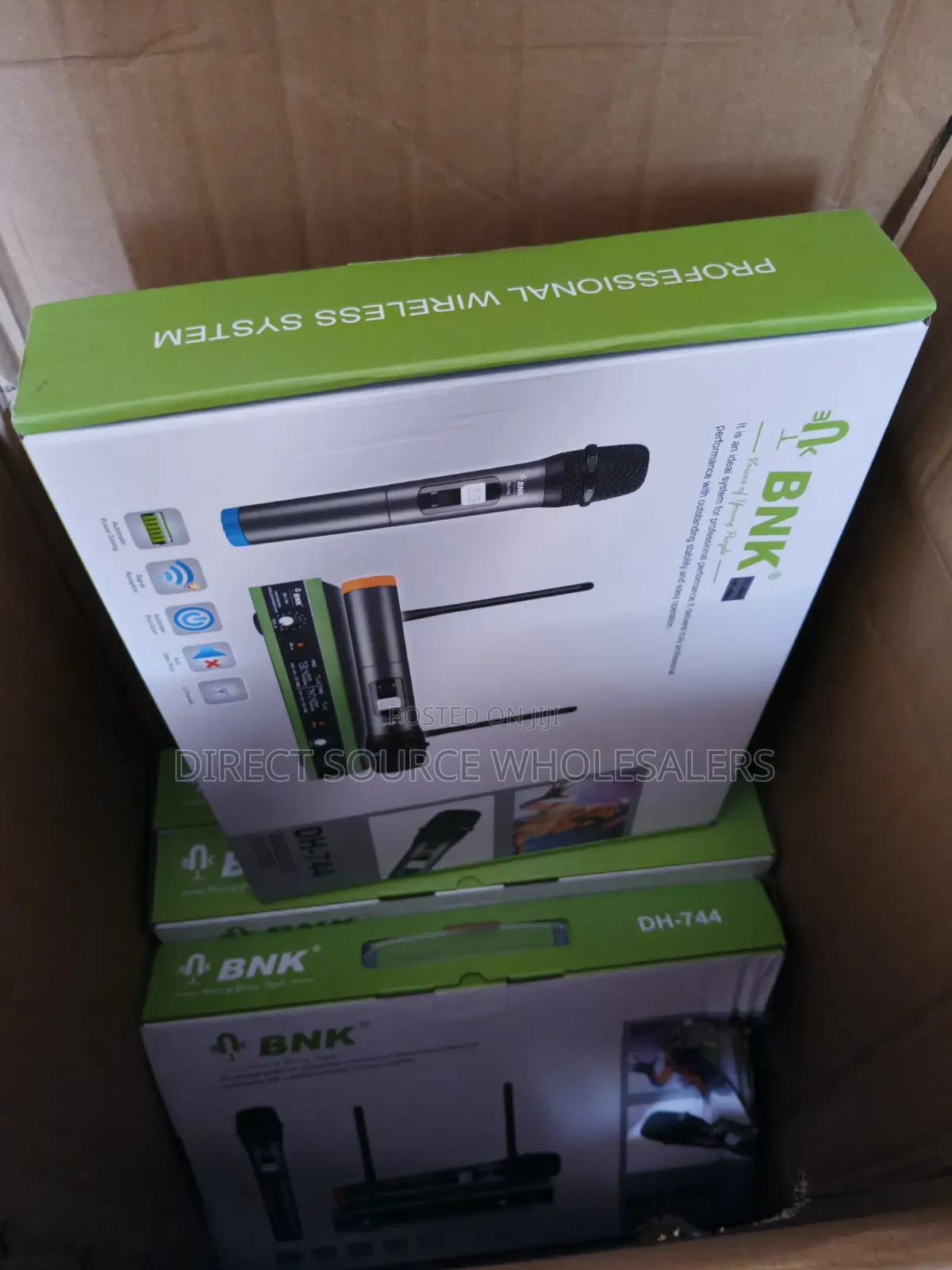 BNK DH-744 Dual Wireless Mic – Long Range Reception