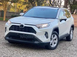 Toyota RAV4 2019 White
