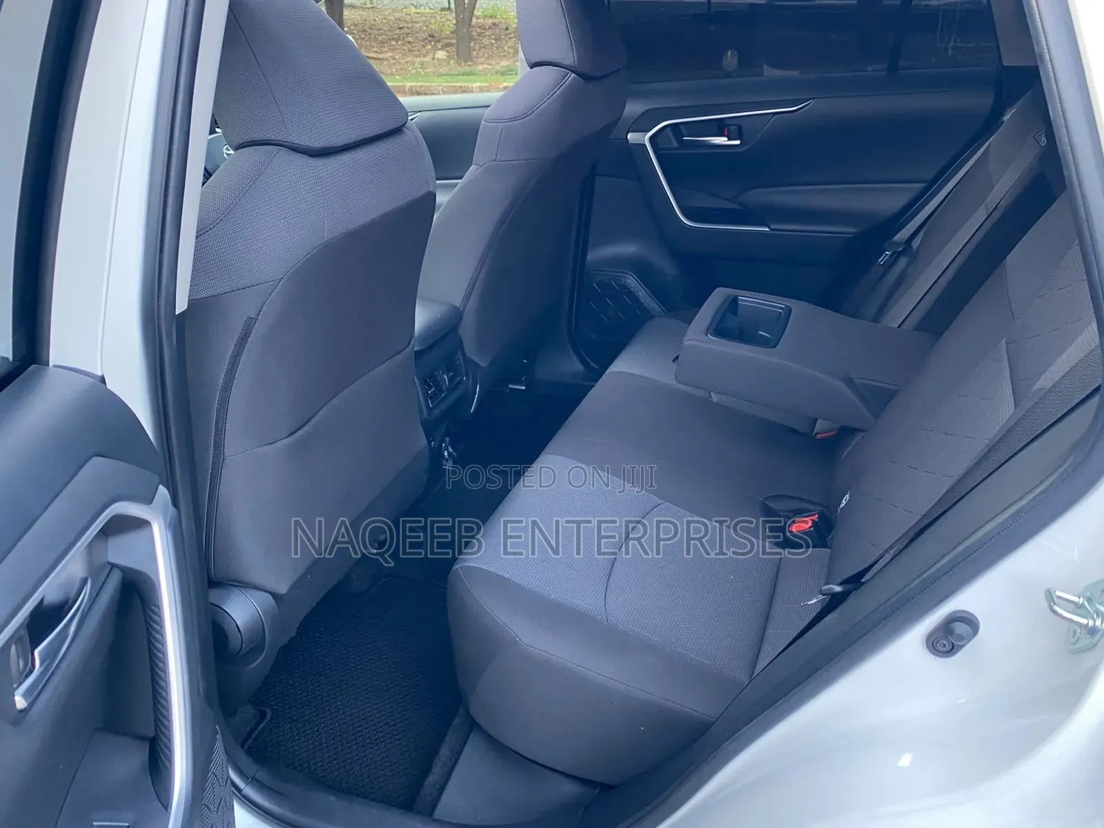 Toyota RAV4 2019 White